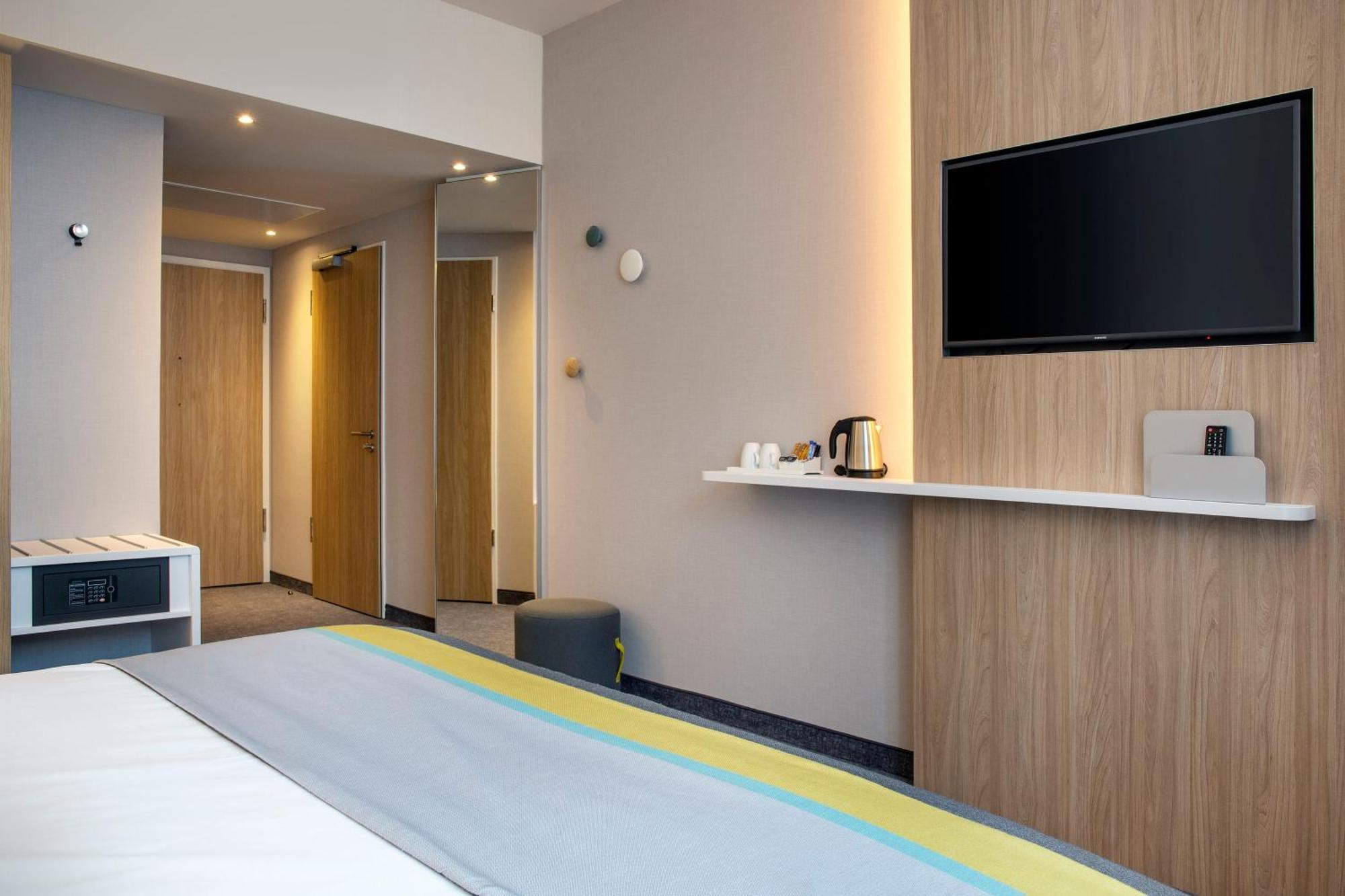Holiday Inn Express Stuttgart-Waiblingen By Ihg Εξωτερικό φωτογραφία