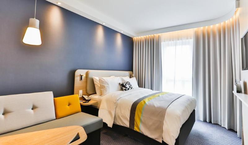 Holiday Inn Express Stuttgart-Waiblingen By Ihg Εξωτερικό φωτογραφία